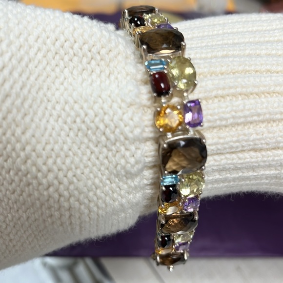 Beautiful 825 Sterling Silver 110 Carets Multicolored Gemstone Bracelet 7 1/4 - Picture 2 of 6